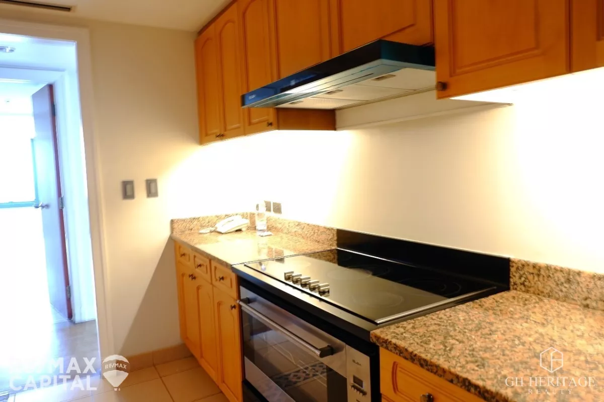 "Spacious 3BR Unit For Lease in Rizal Tower, Rockwell Center, Makati City"07