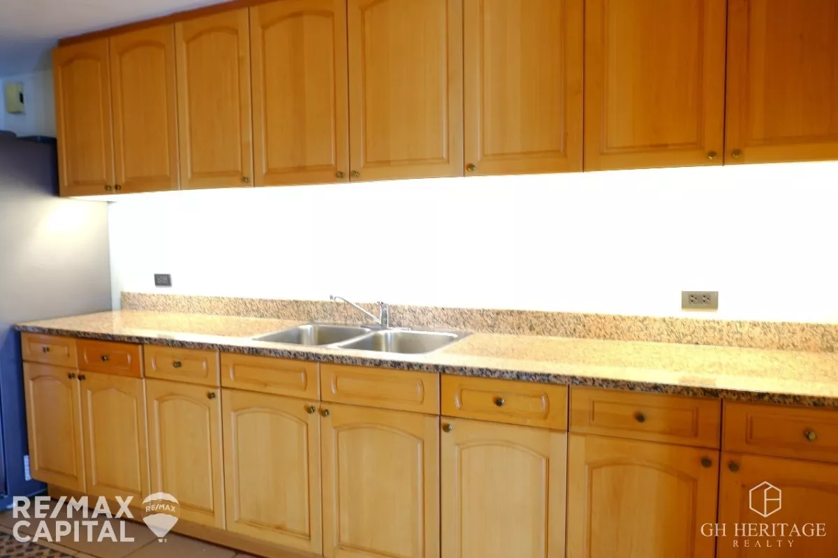 "Spacious 3BR Unit For Lease in Rizal Tower, Rockwell Center, Makati City"10