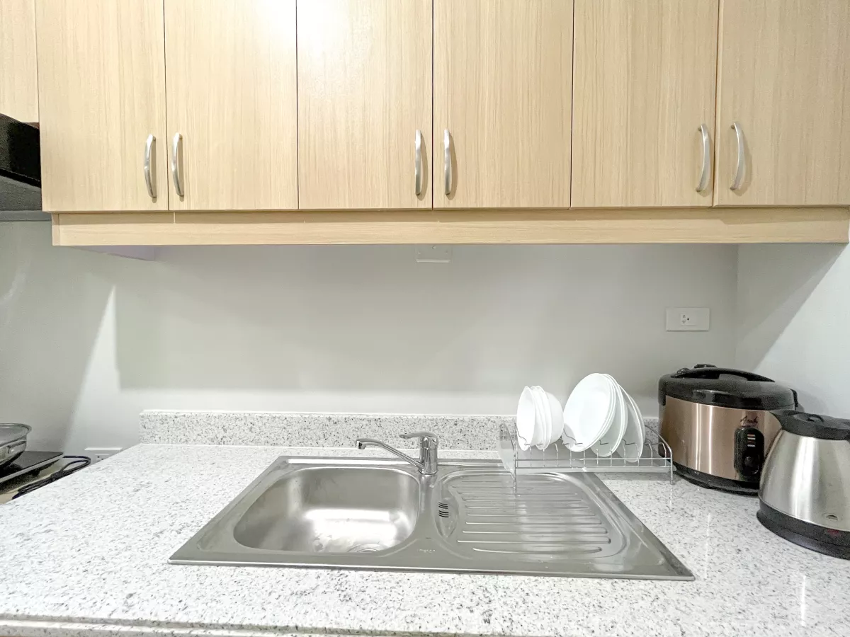 "2BR, 1 Bathroom Condominium with Balcony and Ocean View For Rent in Davao"04