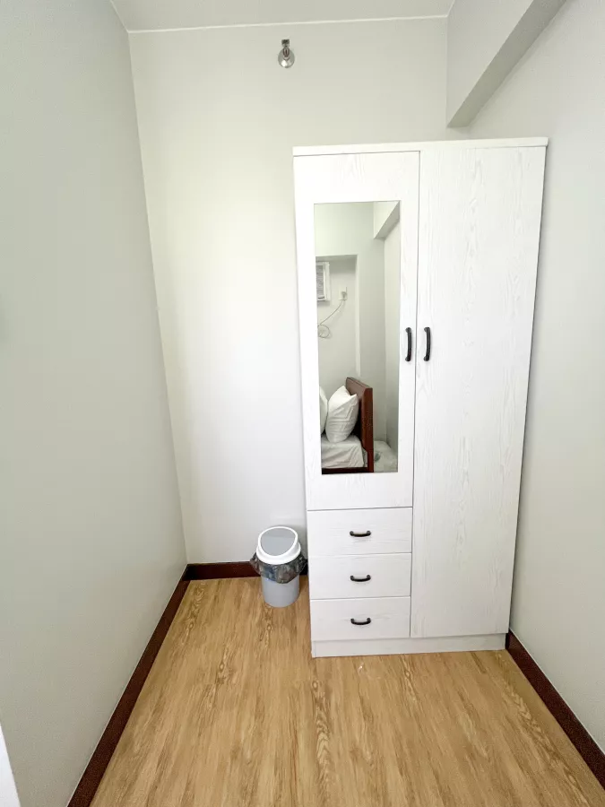 "2BR, 1 Bathroom Condominium with Balcony and Ocean View For Rent in Davao"06
