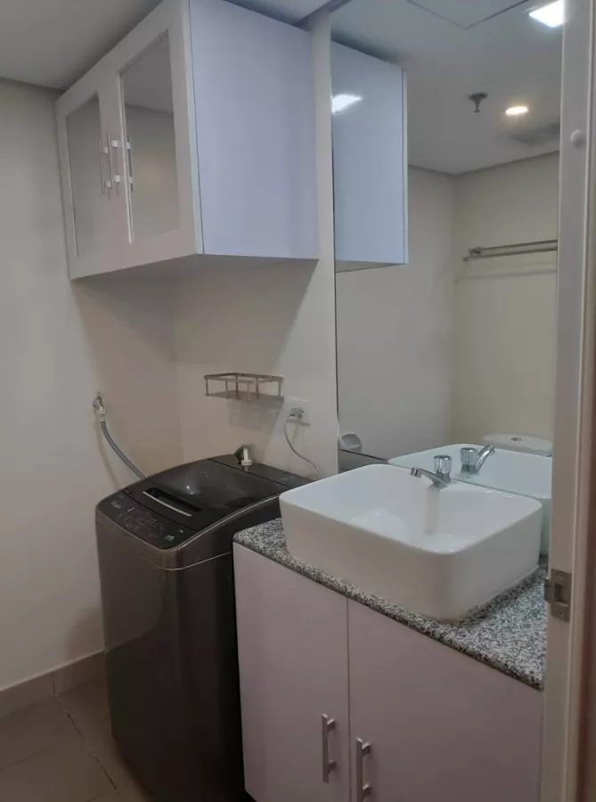 "1 Bedroom Condominium unit in BGC, Taguig Avida Cityflex For Rent"08