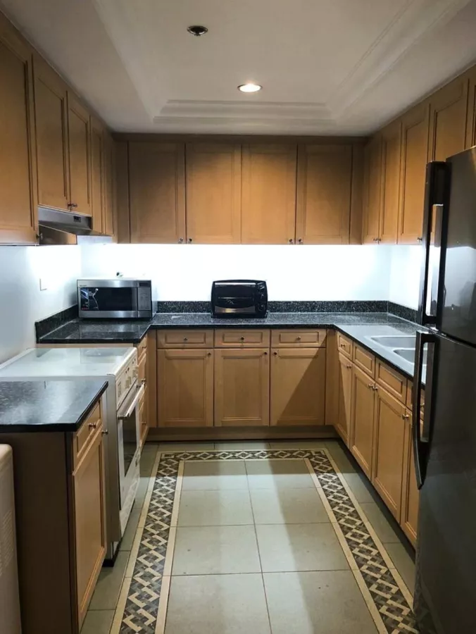 For Lease 2 Bedroom in Hidalgo Rockwell Makati05