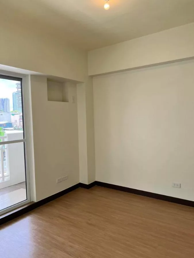 "2 bedroom condo unit for rent at Brixton Place, Kapitolyo, Pasig City near BGC"02