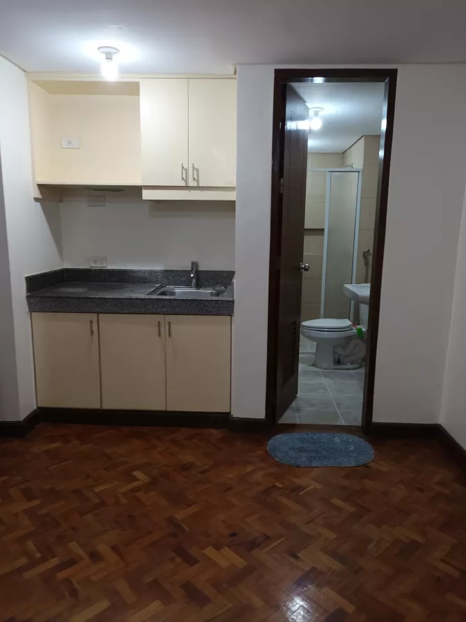 "St Michael Square Studio Unit for Rent in San Antonio, Makati"02