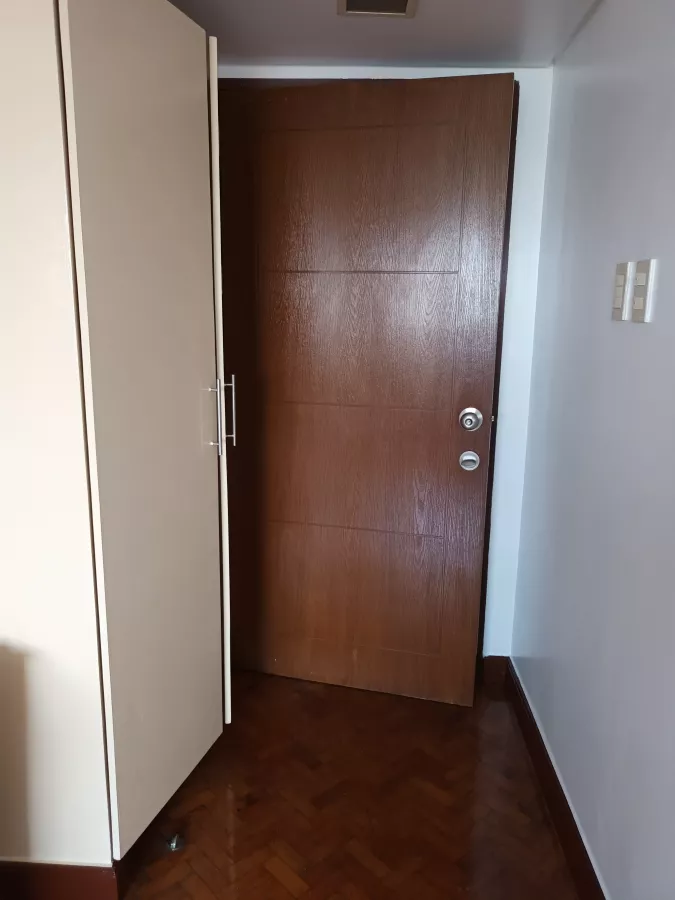 "St Michael Square Studio Unit for Rent in San Antonio, Makati"04
