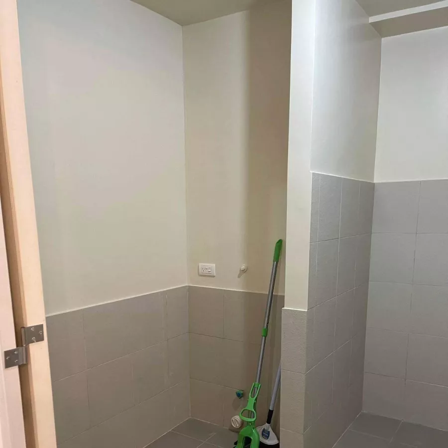 "1 Bedroom Unit For Rent at The Montane, BGC, Taguig City, Metro Manila"04