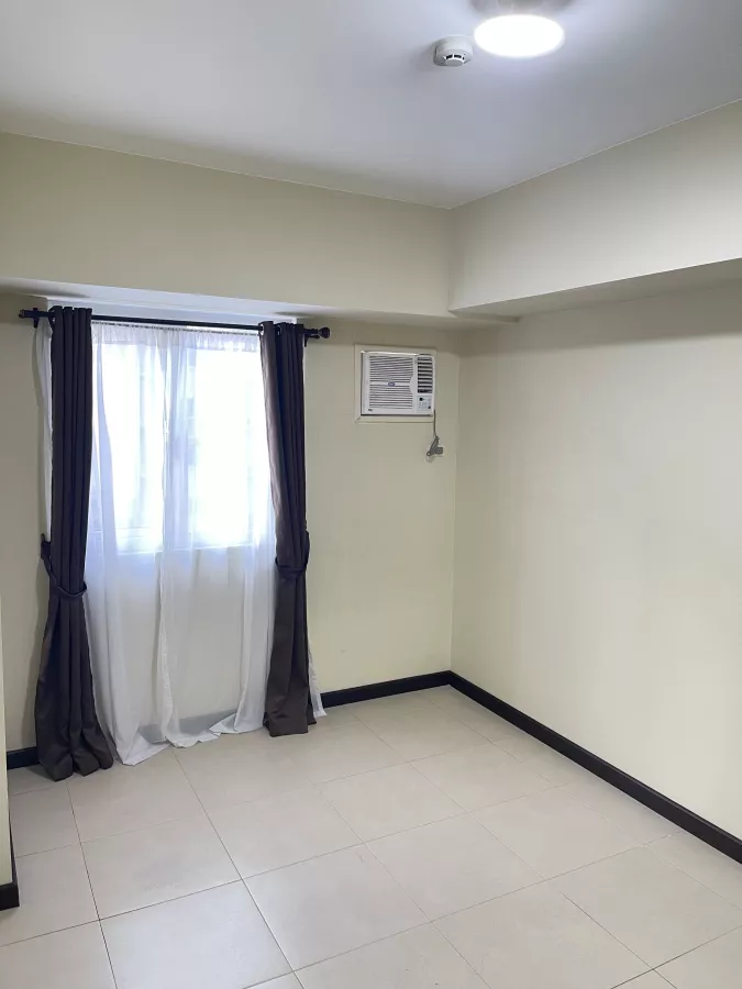 2 Bedroom Unit in Avida Towers 34th Street BGC06