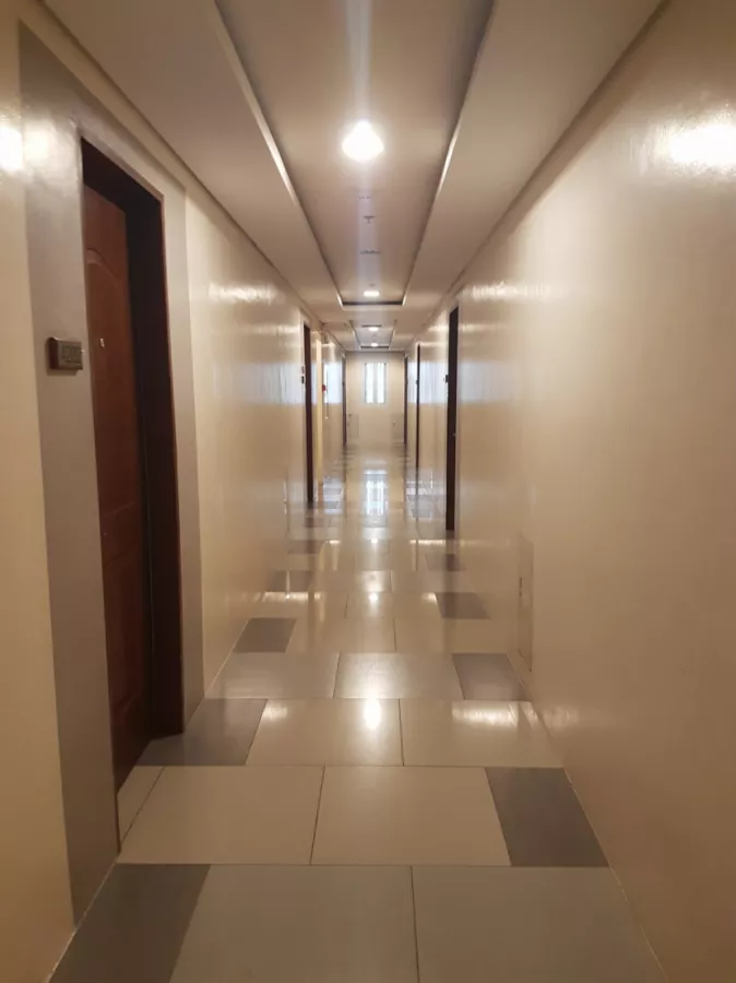 "1 bedroom condo unit for rent in San Lorenzo, Makati at The Beacon"09
