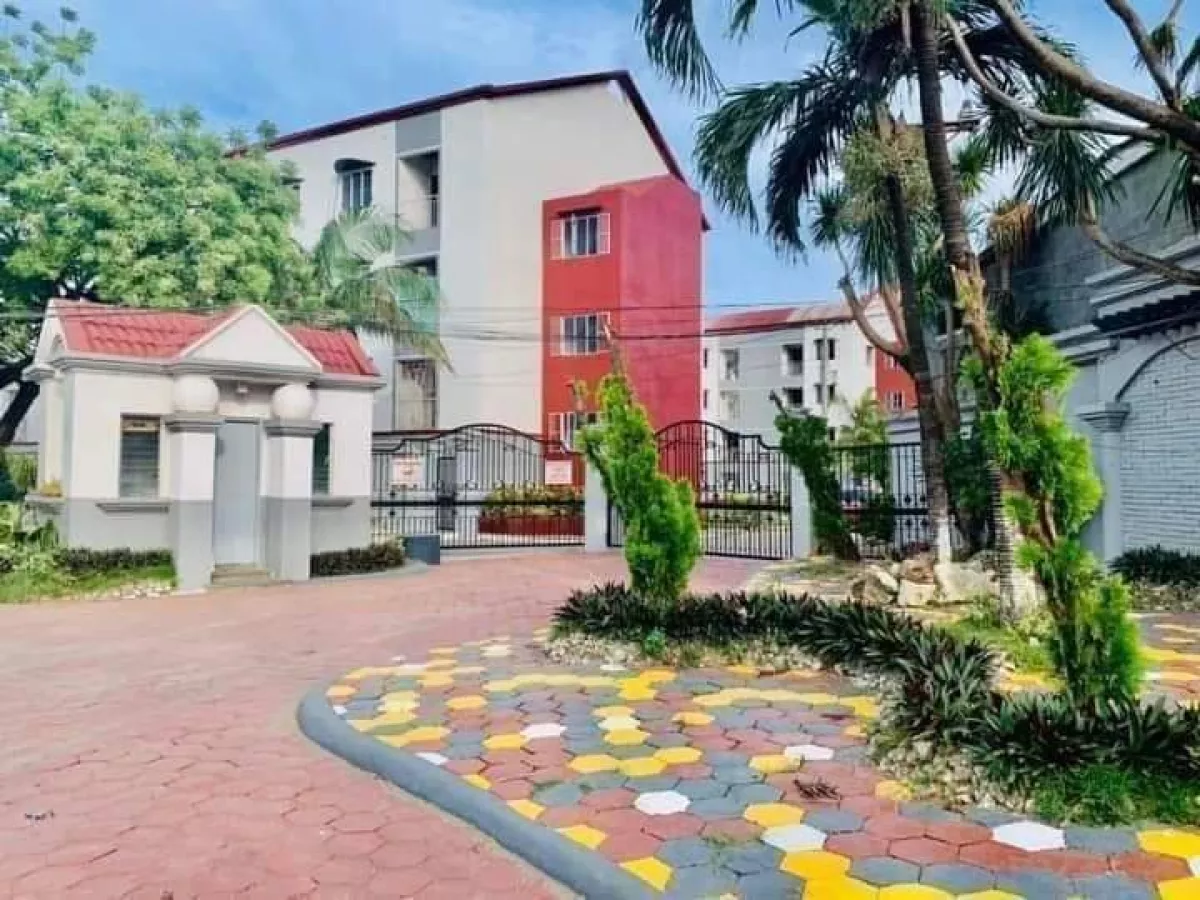 Affordable Loft Type 3 Bedroom Condo Unit for rent at Lapu-Lapu09