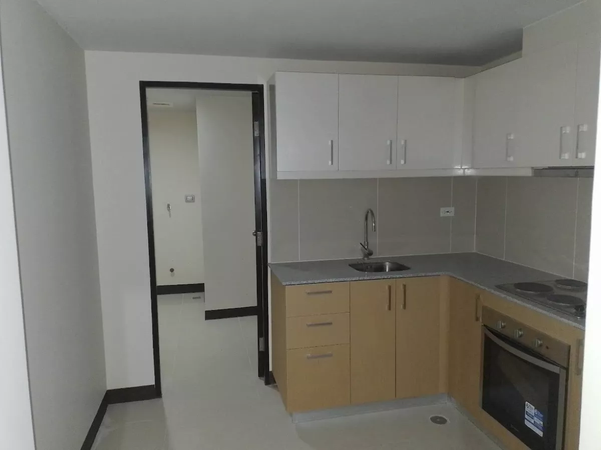 2 Bedroom Uptown Condo For Rent BGC Taguig02