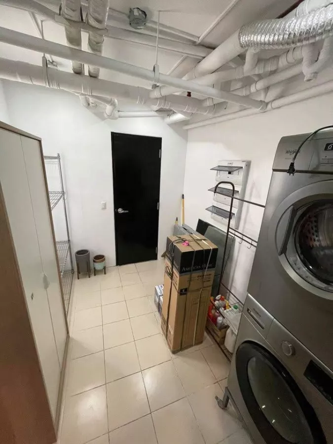 3 Bedroom Two Serendra The Fort BGC Condo For Rent06