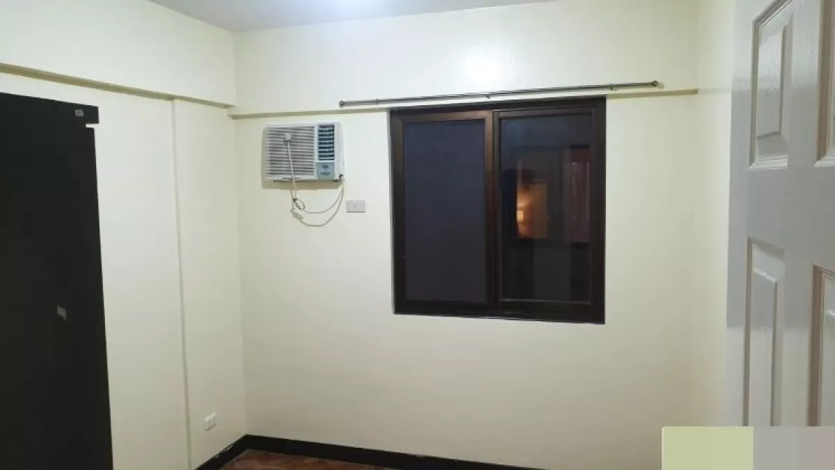 "2-Bedroom Condo Unit at Rosewood Pointe in Acacia Estates, Taguig City"03