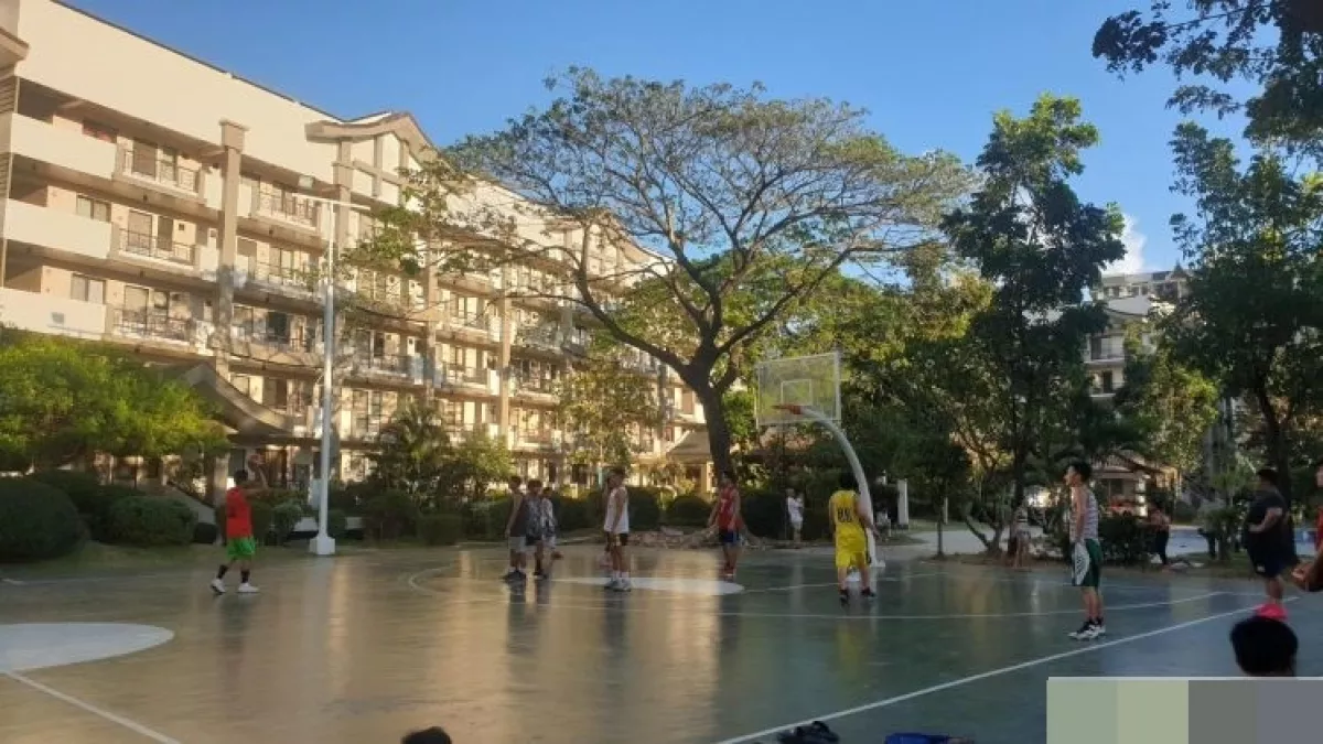 "2-Bedroom Condo Unit at Rosewood Pointe in Acacia Estates, Taguig City"10