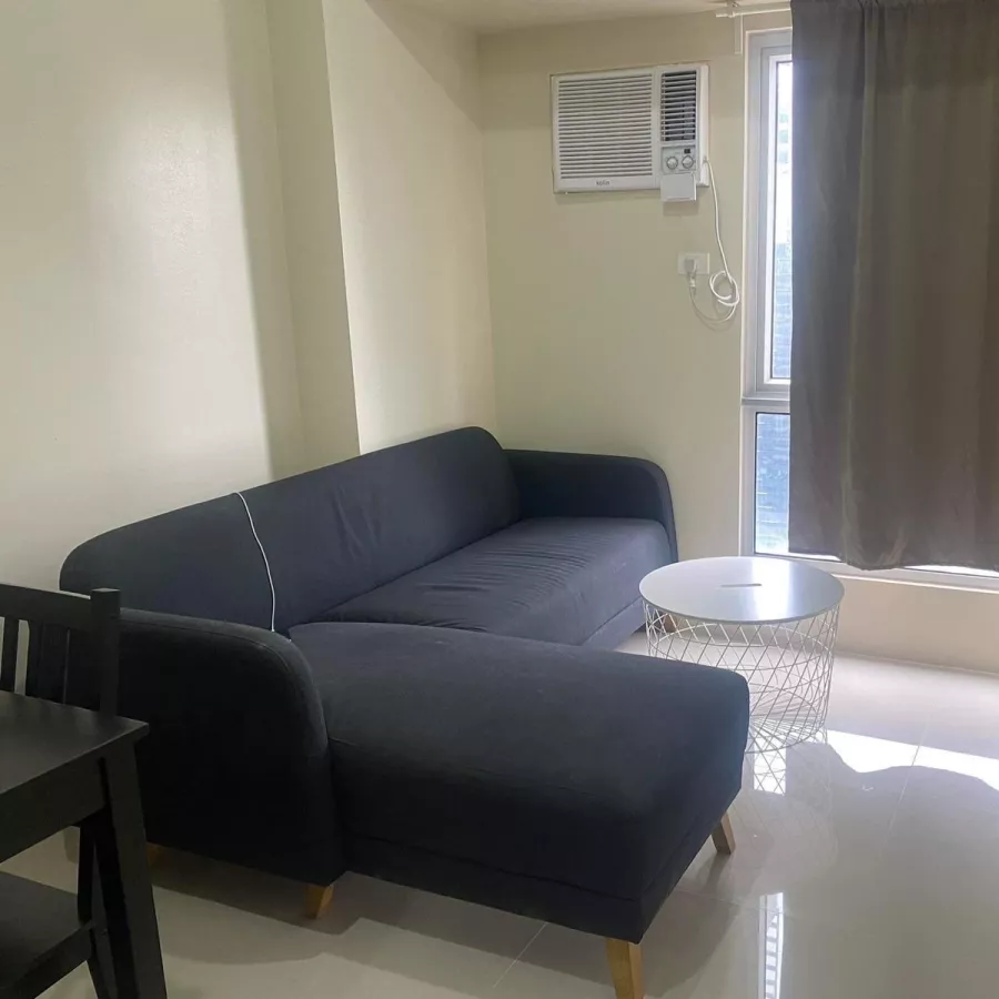 "For Rent 1 Bedroom, Furnished Unit at The Montane, BGC, Taguig City"08