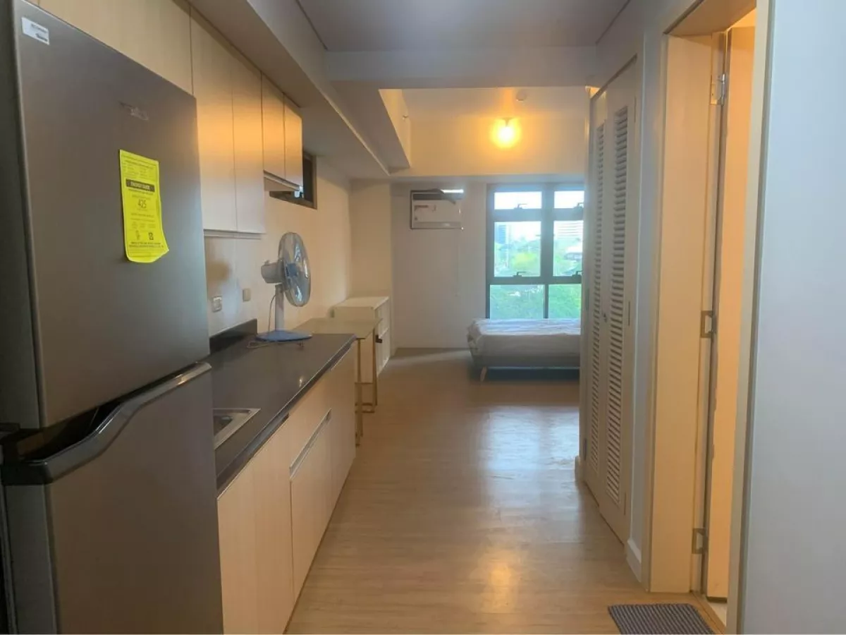 Studio unit in High Park Vertis North For rent06