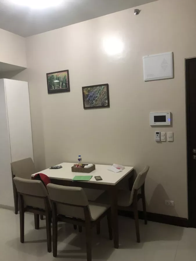 "1 Bedroom Uit For Rent at One Uptown Condominium, Taguig City"05