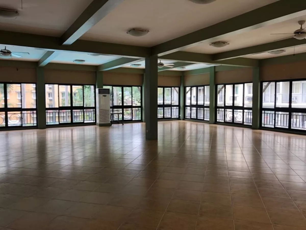 "Resort Type Condo 2 Bedroom w/ parking For Rent near Ortigas Center, Pasig"06