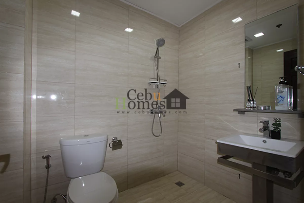 "For Rent 2-Bedroom Unit at Avalon in Ayala, Cebu Business Park"06