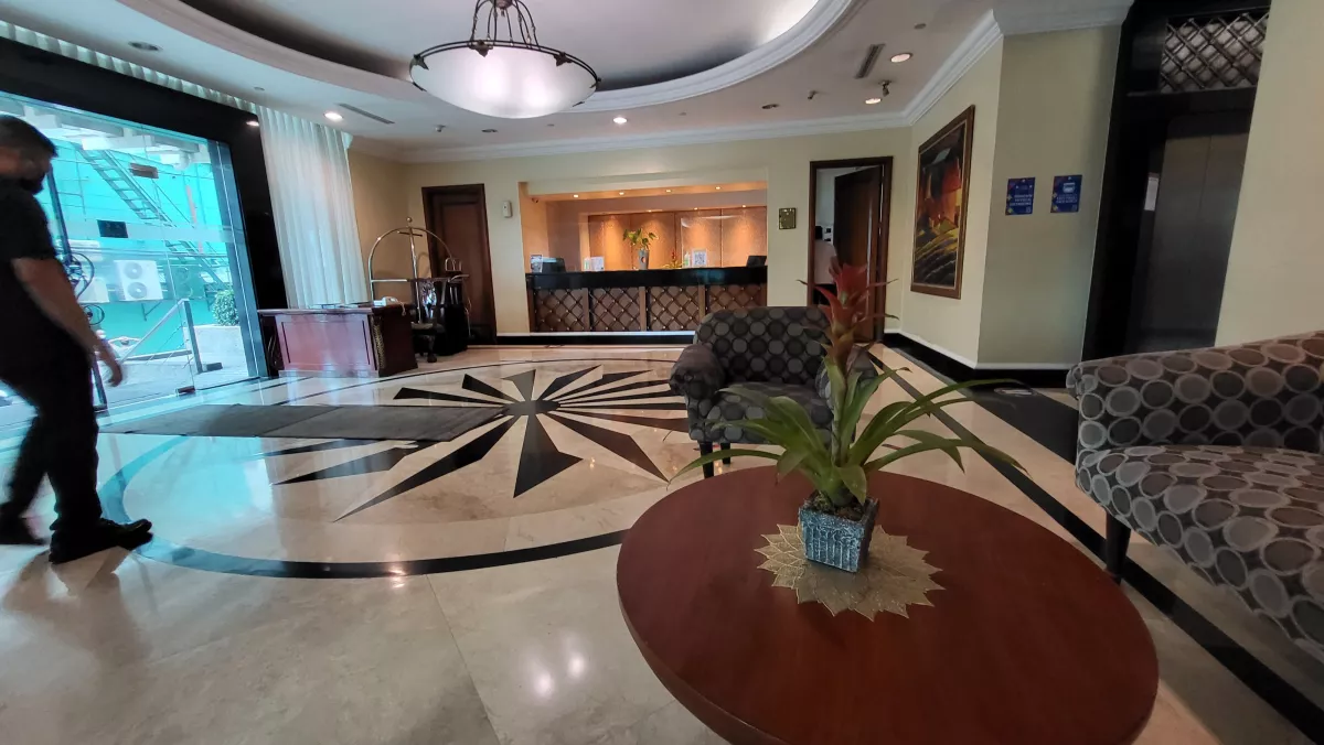 Studio unit for rent at Oxford Suites Makati near Rockwell Century08
