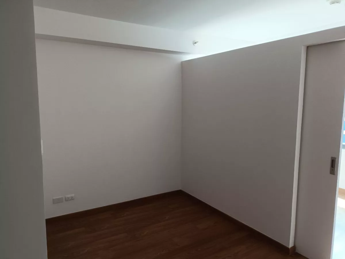 27 sqm 1-BR Fully Furnished Unit For Rent at The Rise Makati 60R (FRBO)04