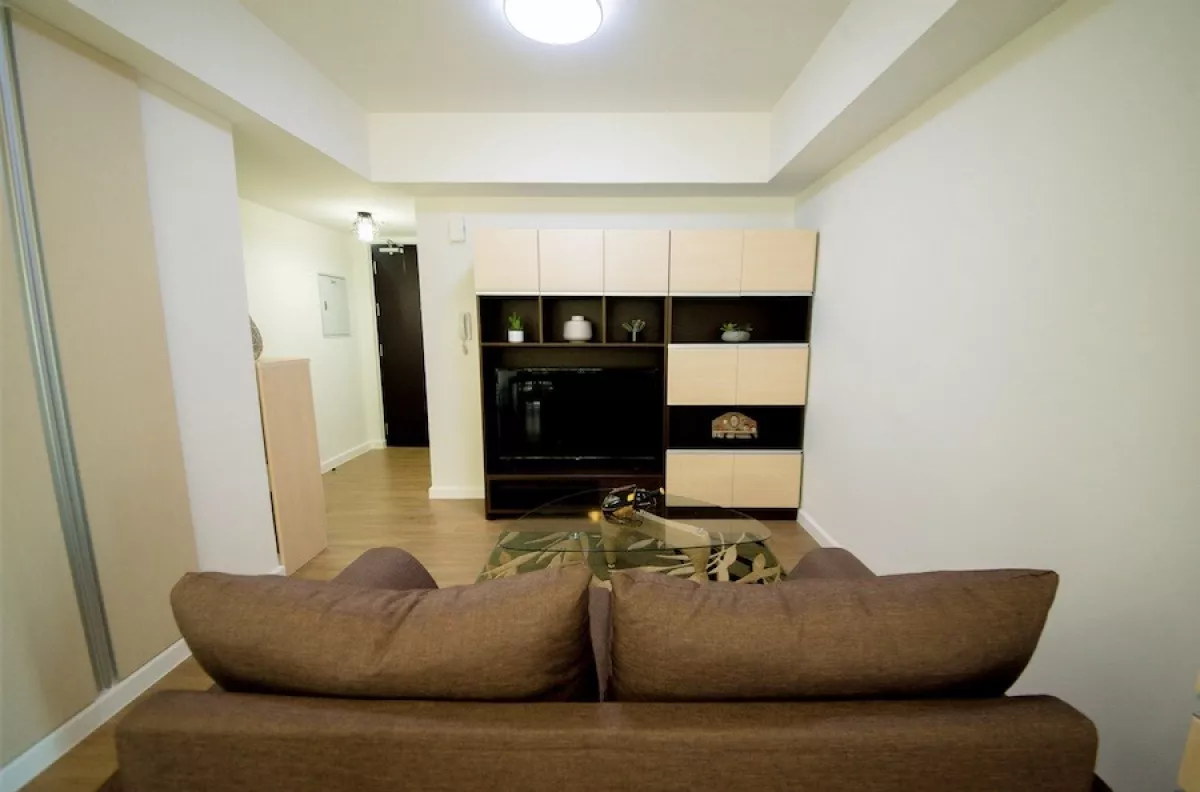 For Rent fully furnished 1 Bedroom at Abreeza Place (26th Floor/Corner unit)05