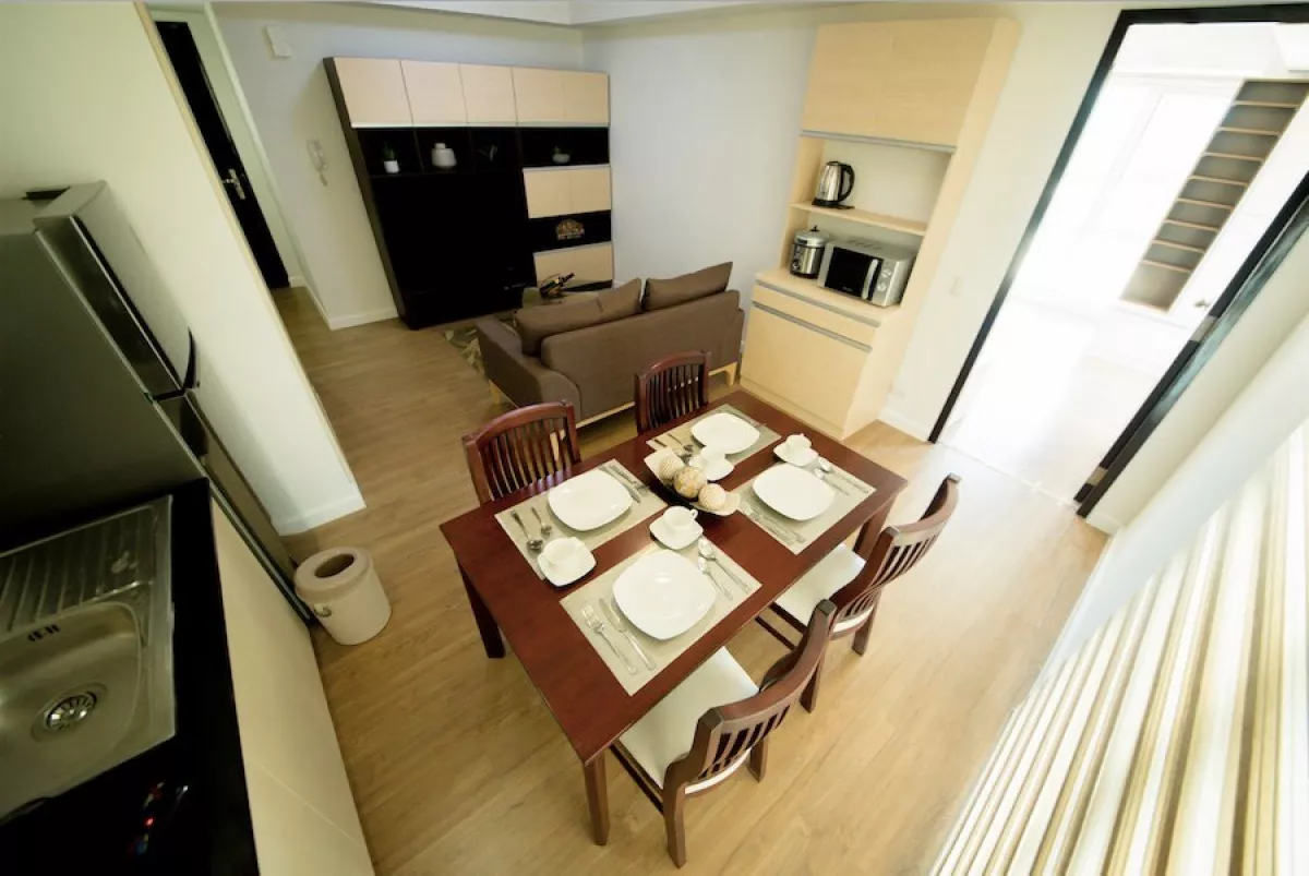For Rent fully furnished 1 Bedroom at Abreeza Place (26th Floor/Corner unit)08