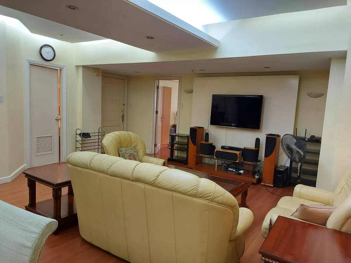 "3BR Unit in Forbeswood Heights, BGC, Taguig City P150k/month"02