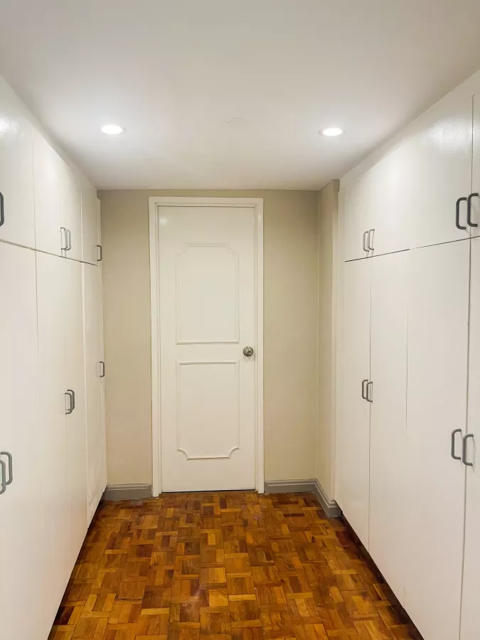 FOR RENT Spacious 5 Bedroom Penthouse Unit near Okada10