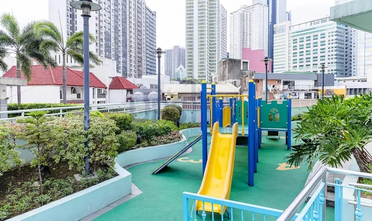 "One Legazpi Park, Makati City, 1 Bedroom Unit for Lease"07