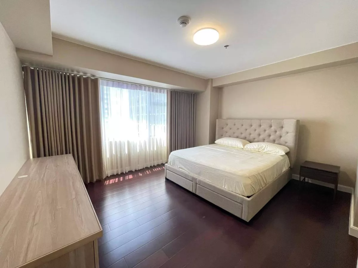 "for rent - brand new, prime 1br condo unit in the alcoves on top of ayala mall."06