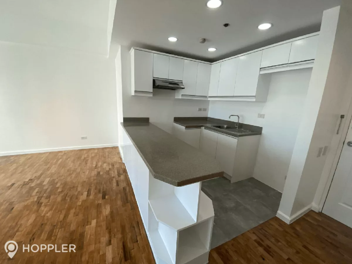 "1BR Condo for Rent in One Legazpi Park, Legazpi Village, Makati - RR3234581"02