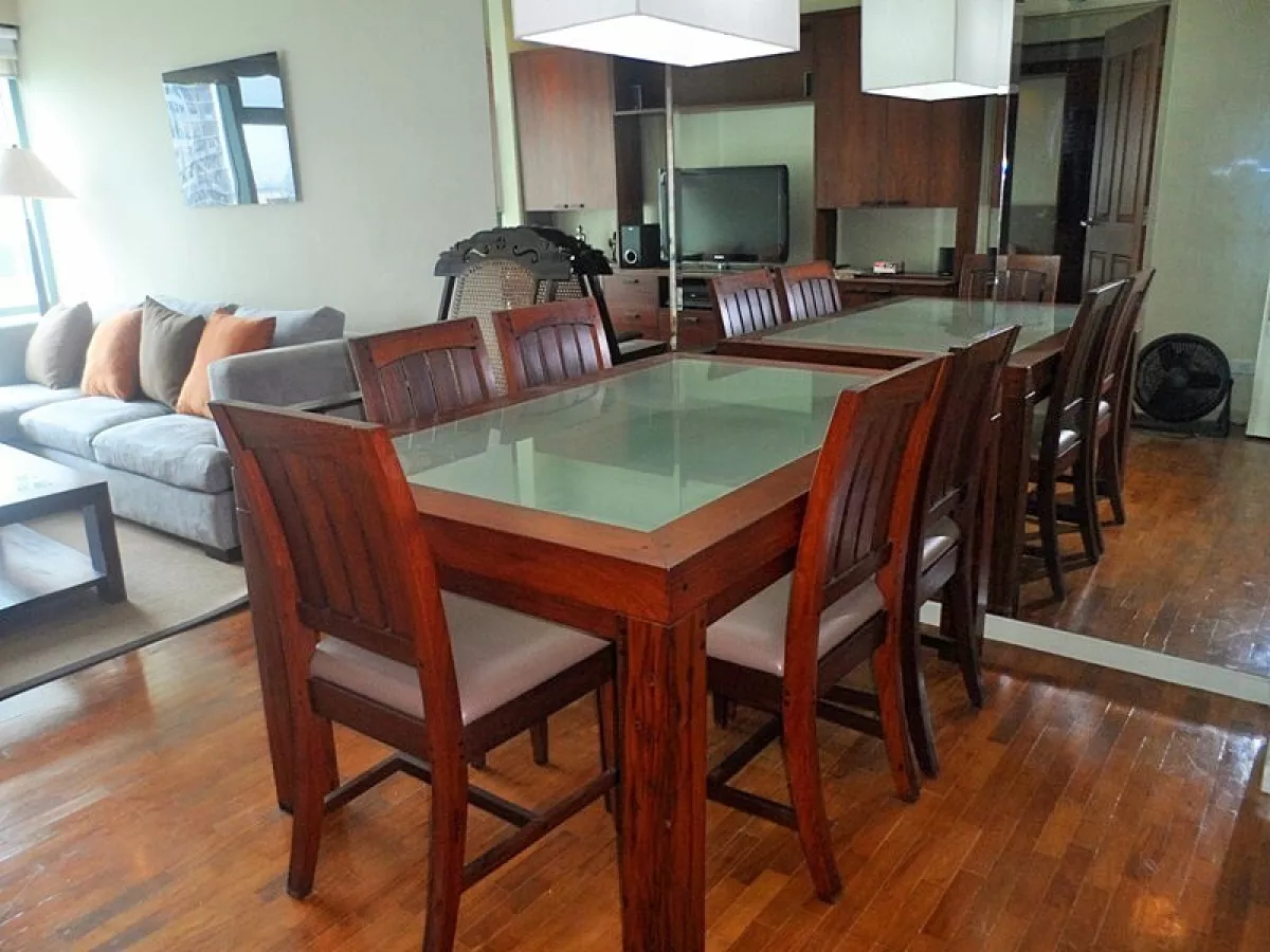 1BR Condo for Rent in One Legaspi Park Legaspi Village Makati City RH221404