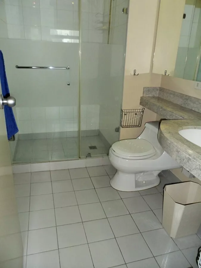 1BR Condo for Rent in One Legaspi Park Legaspi Village Makati City RH221409
