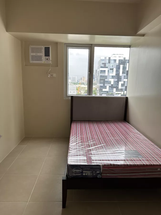 "1 Bedroom Condo  In BGC Taguig City, Avida Turf Tower 2 | FOR RENT"04