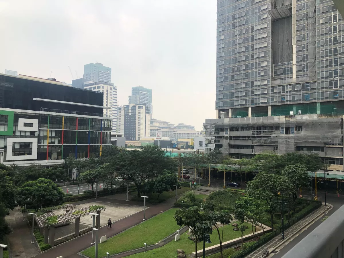 "One Maridien 3BR Urban Villa, High Street South, BGC @ 195k only!"02