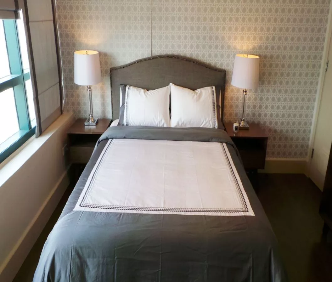 For Lease 1 Bedroom in Edades Tower and Garden Villas Rockwell Makati02