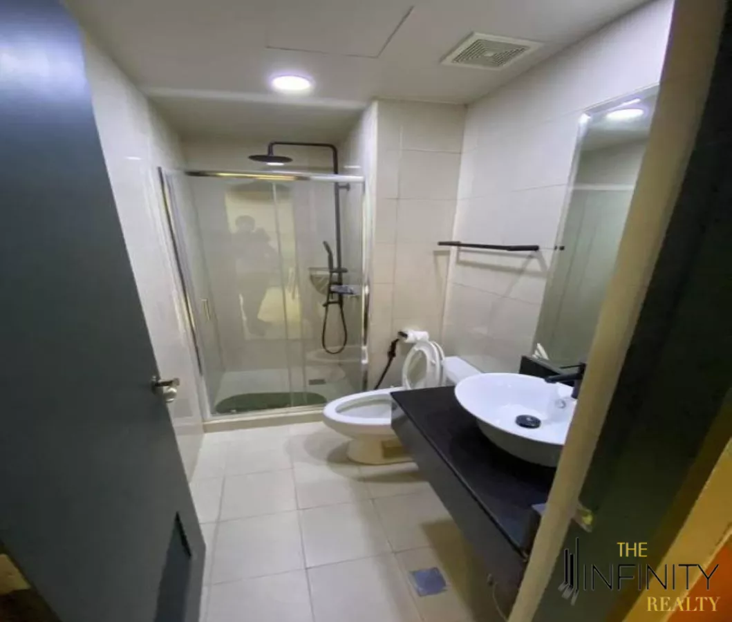 "For Lease 1 Bedroom Condominium in Bellagio 3, Taguig City"05