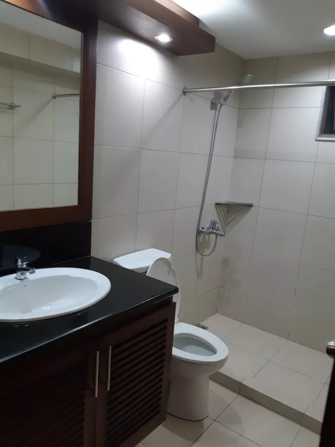 "For Rent 2 Bedroom at Cattleya Gardens Unit 41 in Legazpi Village, Makati"08