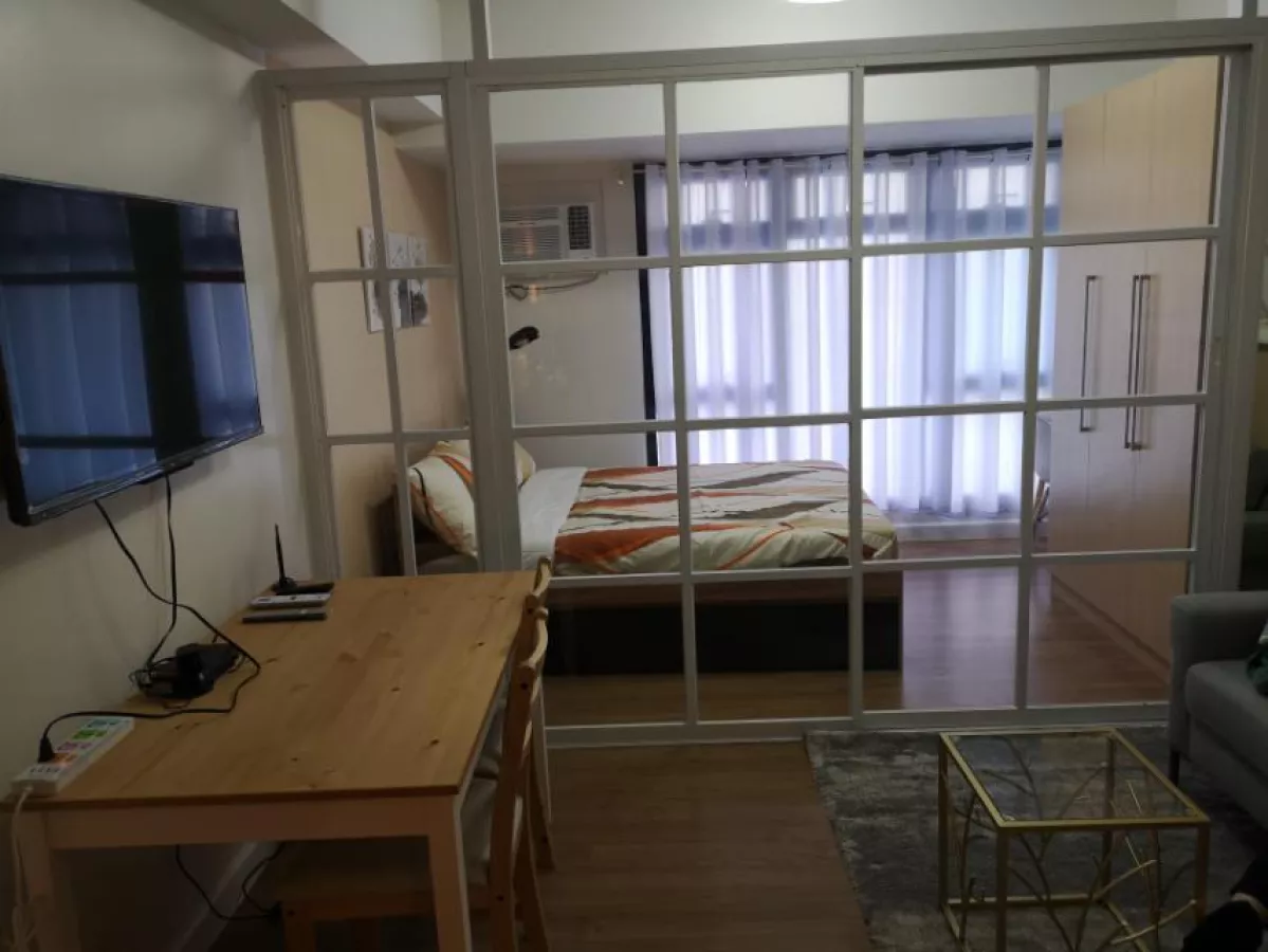 Fully Furnished High Park Studio Condominium unit for lease at Quezon City02