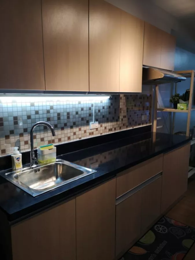 Fully Furnished High Park Studio Condominium unit for lease at Quezon City07