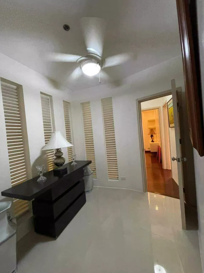 Duplex 2-Bedroom w/ Parking in Icon Residences T1 for only 95k/mo!09