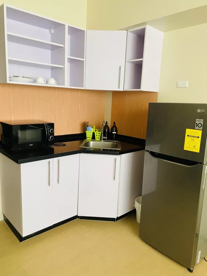 "For Rent Studio Unit in Avida Towers Davao, CM Recto Street, Davao City Mindnao"04