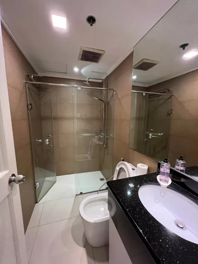 "2 Bedroom for Lease at Le Triomphe, Salcedo Village, Makati City"05