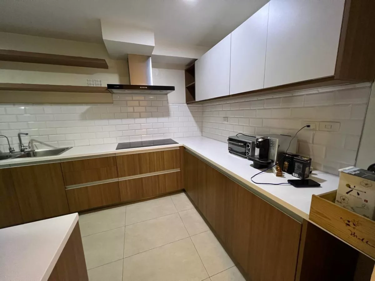 "2 Bedroom for Lease at Le Triomphe, Salcedo Village, Makati City"09