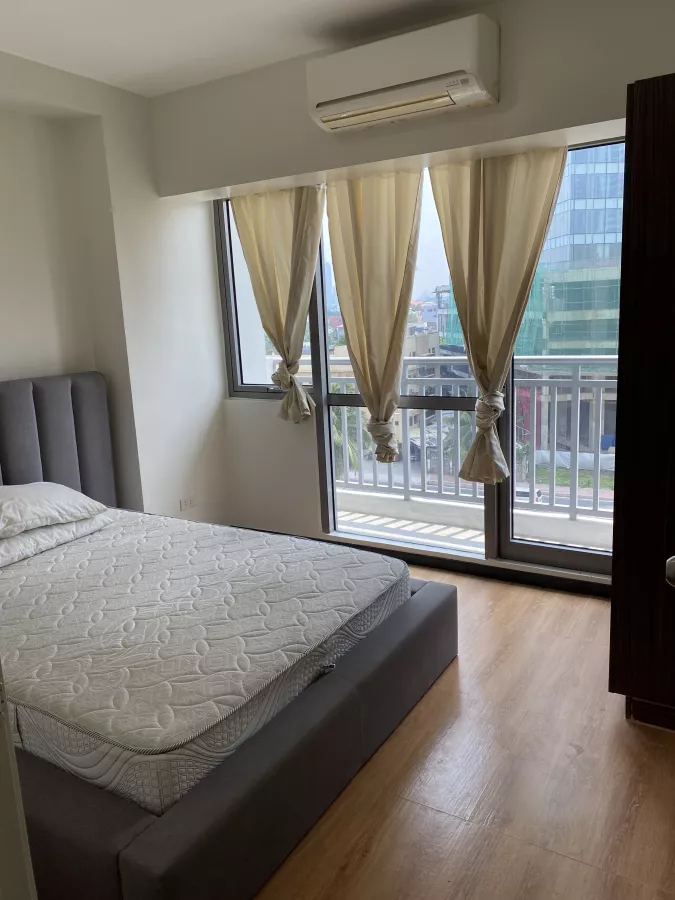 "Newly Renovated 2BR Acqua Private Residences For Rent, Mandaluyong"08