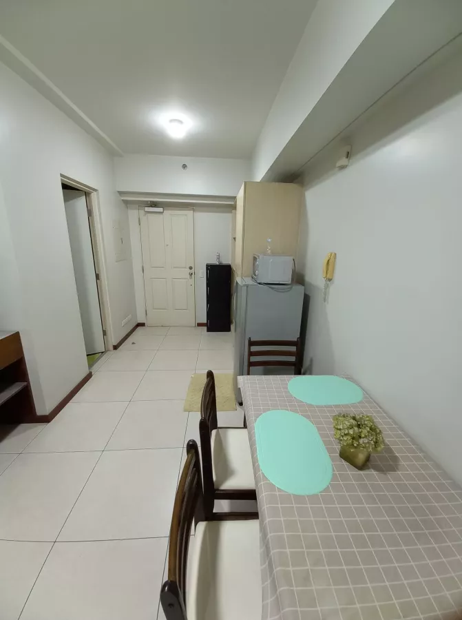 For Rent Studio 32sqm P25K Furnished in The Columns at Legaspi Village in Makati04