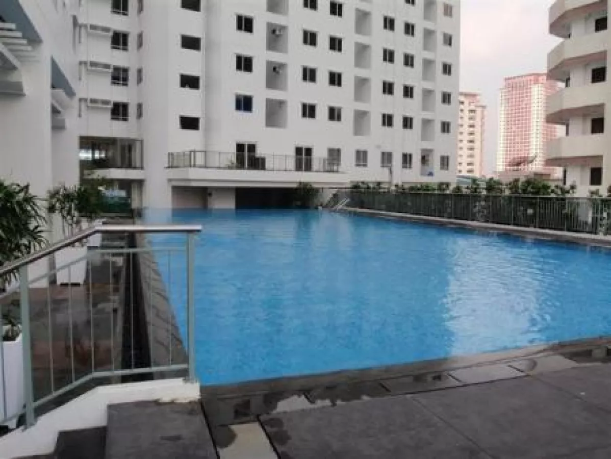 For Rent Studio 32sqm P25K Furnished in The Columns at Legaspi Village in Makati09