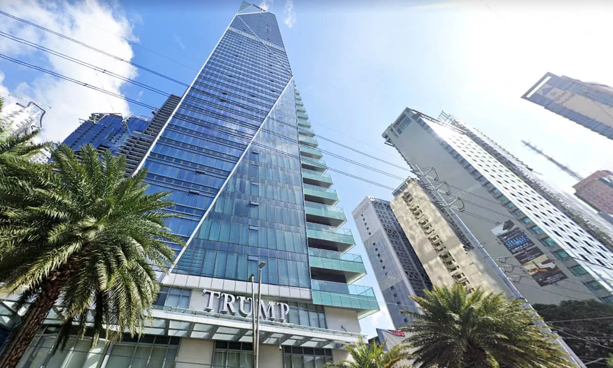 2 Bedroom Trump Tower Makati for Rent04