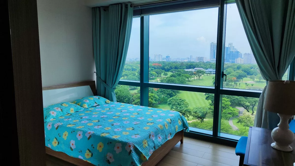 "2 Bedroom 8 Forbestown Road Condo For Rent in BGC, Taguig City"02