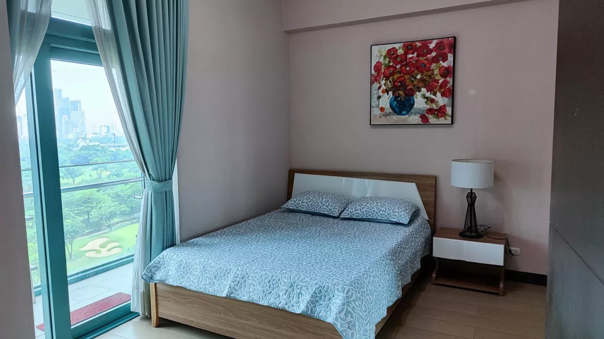 "2 Bedroom 8 Forbestown Road Condo For Rent in BGC, Taguig City"08